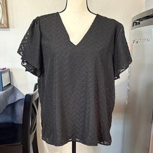 Women’s Vince Camuto XL Double Short Sleeved Fully Lined Patterned Top